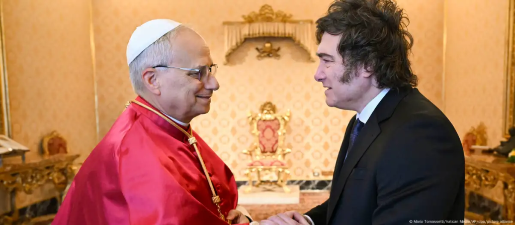 El papa León XIV y el presidente argentino, Javier Miley, hoy en el Vaticano. Foto:: Mario Tomassetti/Vatican Media/AP/dpa/picture alliance