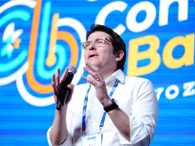 Senador Miguel Uribe Turbay permanece en estado grave tras casi un mes del atentado en Bogotá