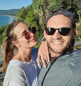 Evelyn Miller: la historia de la modelo con útero didelfo que divide su