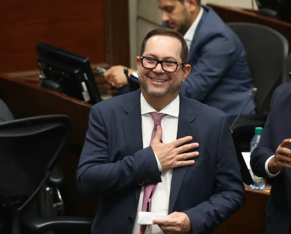 Lidio García Turbay, el liberal que asume por segunda ocasión la presidencia del Senado