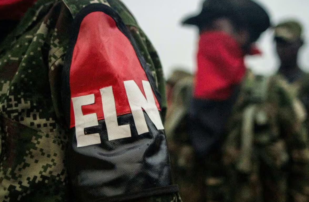 ELN confirma secuestro de dos agentes de la Dijín en Arauca y advierte riesgos en operación de rescate