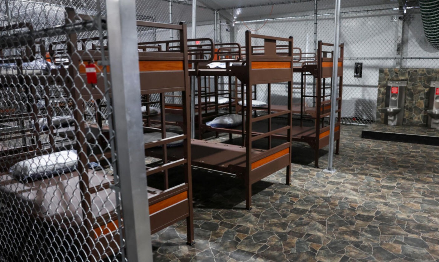 Suspenden ampliación de centro de detención de migrantes Alligator Alcatraz en EE.UU.