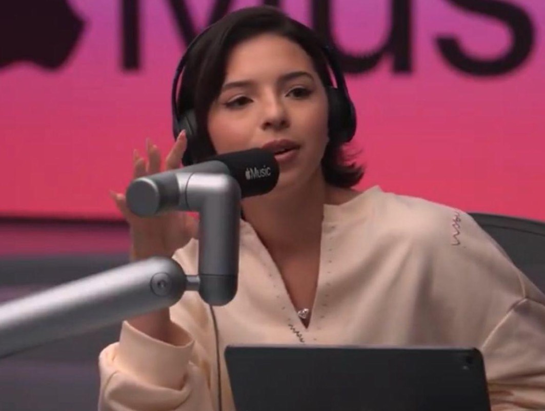 Ángela Aguilar desata críticas por su 'llanto sin lágrimas' durante entrevista con Apple Music