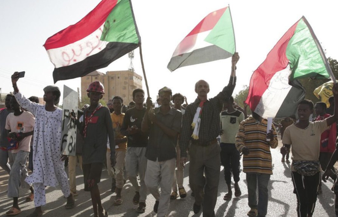 Excoronel del Ejército estaría detrás del envío de colombianos como mercenarios a Sudán