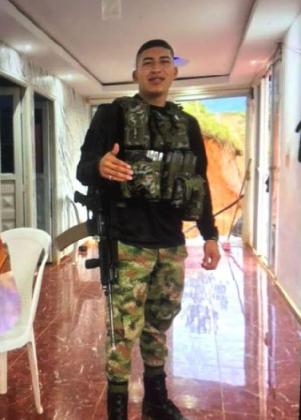 Petro revela identidad de presunto responsable del atentado en Cali