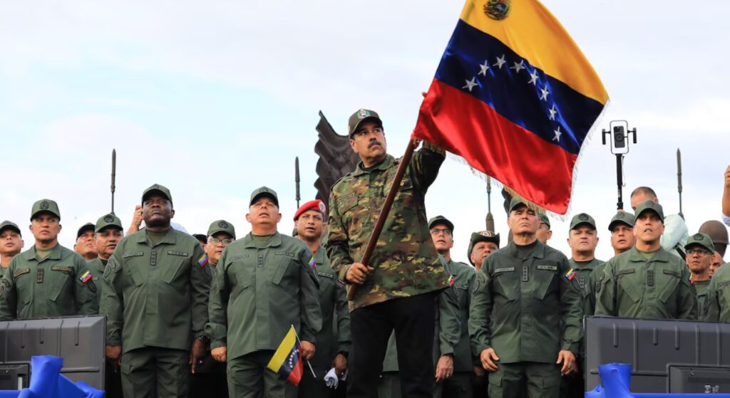 Estados Unidos y Venezuela: el contraste de sus capacidades militares en medio de crecientes tensiones