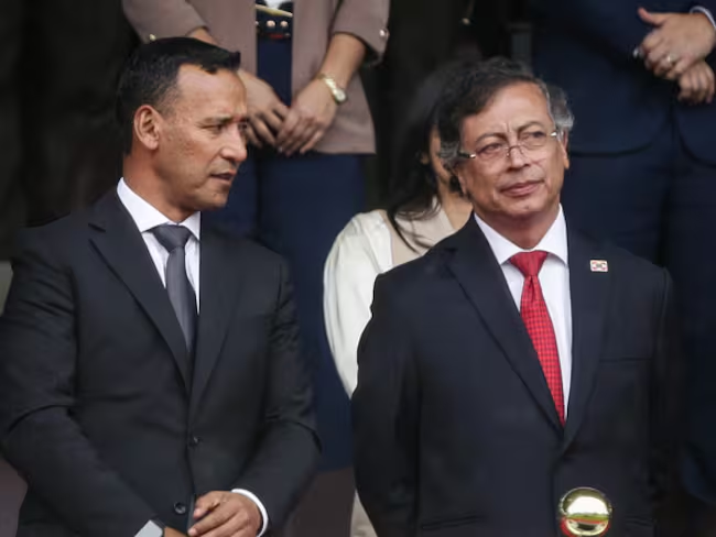 Pedro Sánchez y el presidente Gustavo Petro. Foto: Colprensa.