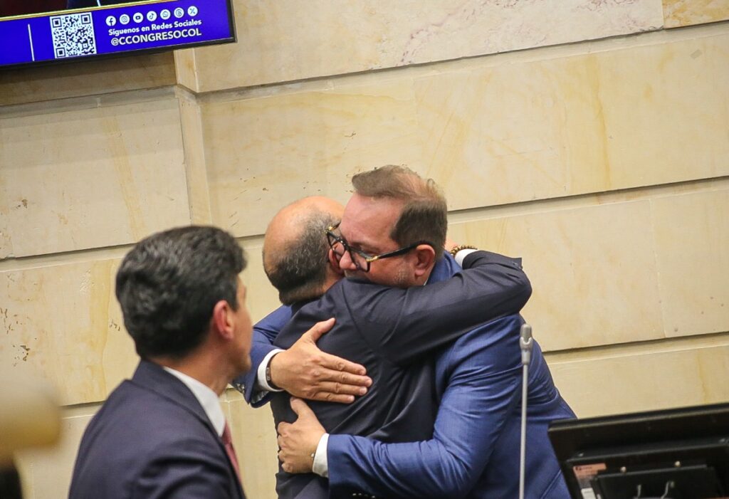 Elección de Carlos Camargo en la Corte Constitucional detona crisis en gabinete Petro