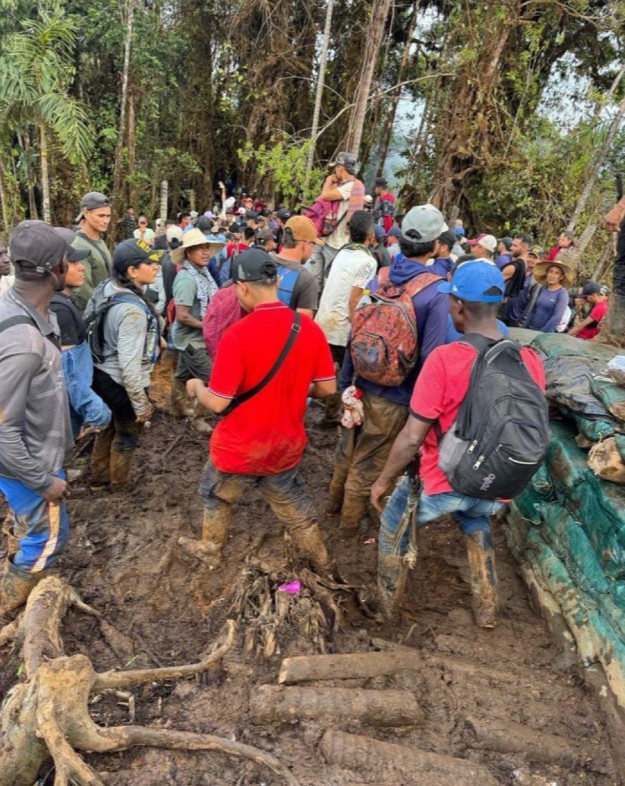 Retienen a 72 militares en medio de asonada en El Tambo, Cauca