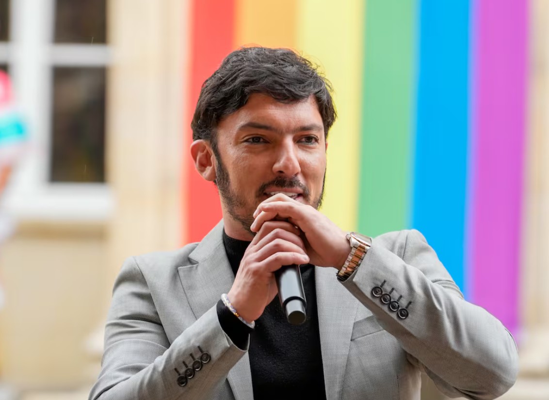 Petro calificó de 'homofobia' la suspensión de Juan Carlos Florián como ministro de Igualdad