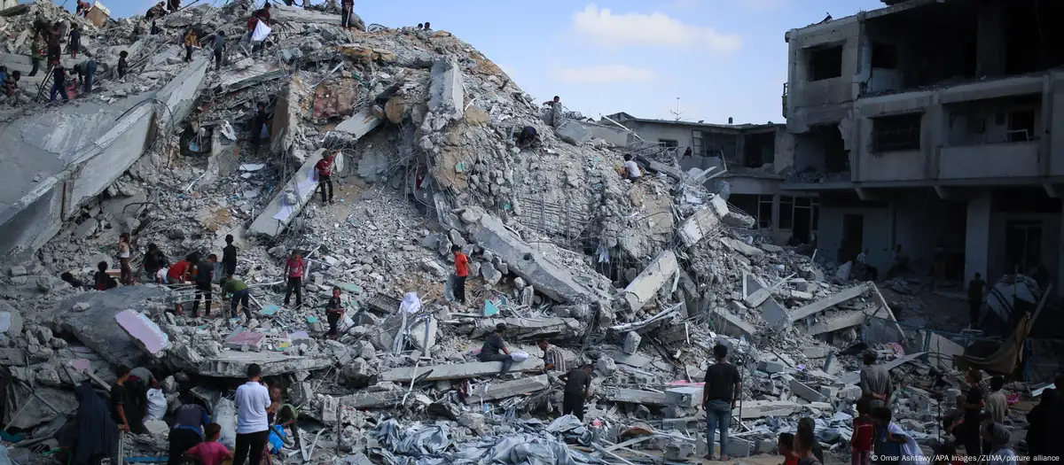 La torre de Al Susi fue el segundo edifio de altura destruído por las fuerzas israelíes en Gaza. Foto: Omar Ashtawy/APA Images/ZUMA/