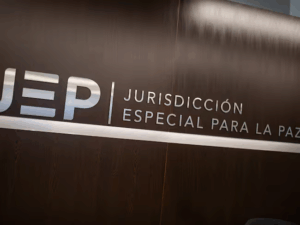 Recorte de $170.000 millones a la JEP reabre debate en el Congreso por sus gastos y resultados