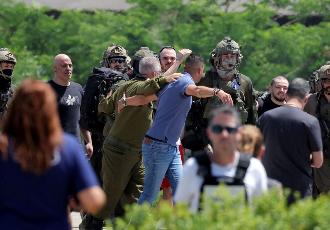 Israel activa protocolos para la recepción de rehenes liberados por Hamás