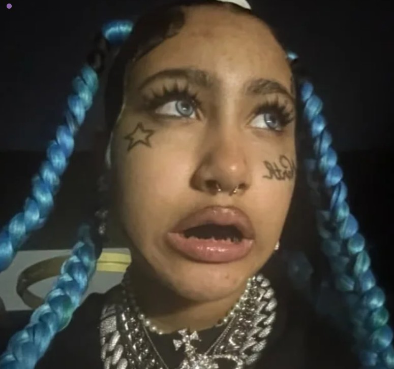 Lluvia de críticas sobre Kim Kardashian por look extremo de su hija de 12 años