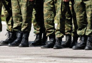 ¿Qué sucede en las fuerzas militares? Ejército responde a versiones sobre retiros masivos