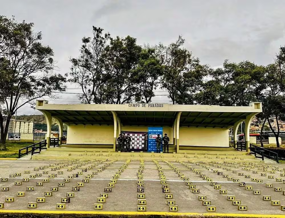 El valor comercial del material incautado asciende a más de 8.830 millones de pesos Foto: caracol radio