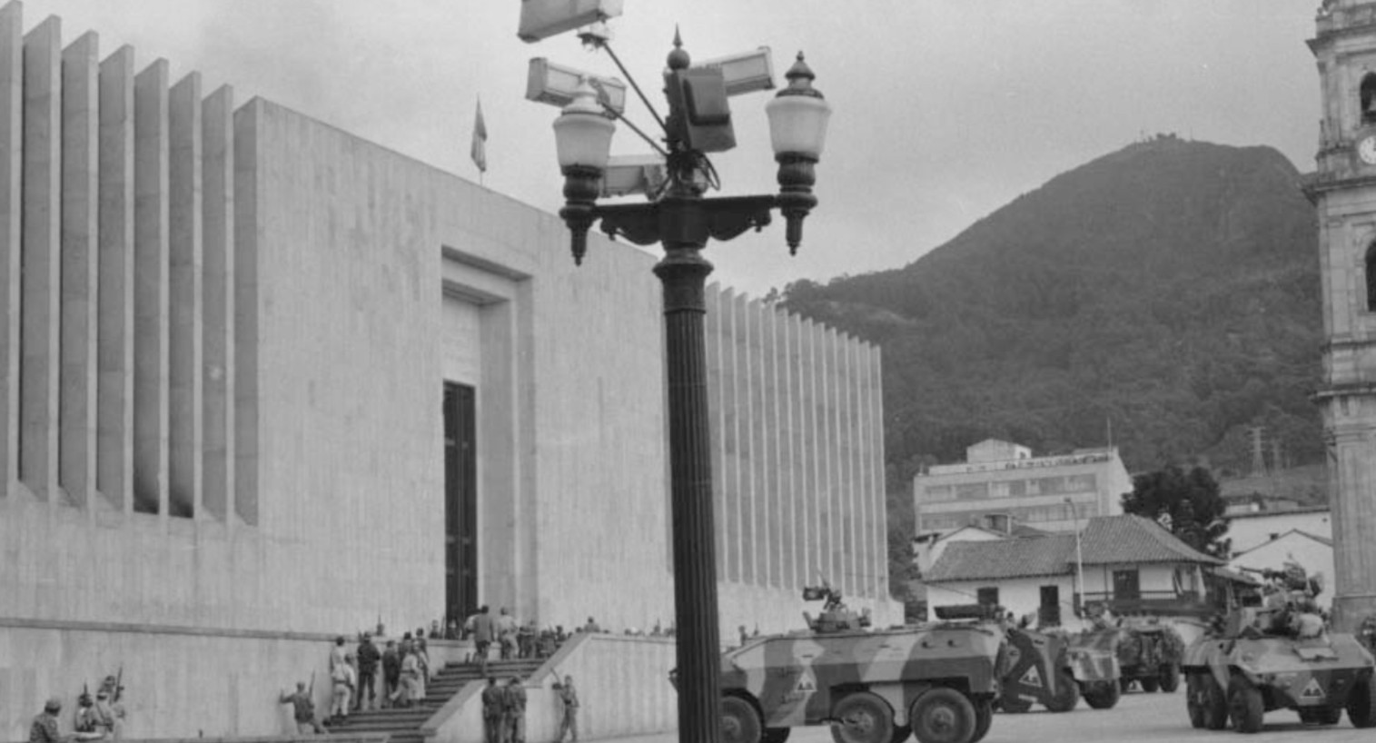 Bogotá conmemora los 40 años del Holocausto del Palacio de Justicia