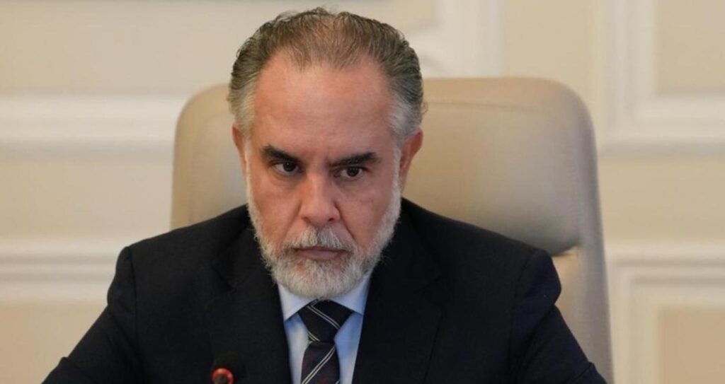 Así estaría cobrando su salario Armando Benedetti tras su inclusión en la lista Ofac