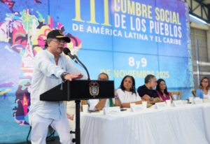Petro lanza duras críticas a EE.UU. y al sistema económico mundial a su llegada a la cumbre de la Celac