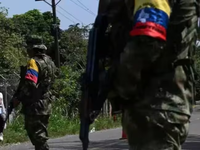 Imagen de referencia, Disidencias de las Farc en Cauca. Foto: Joaquín Sarmiento / Getty Images / vía wradio