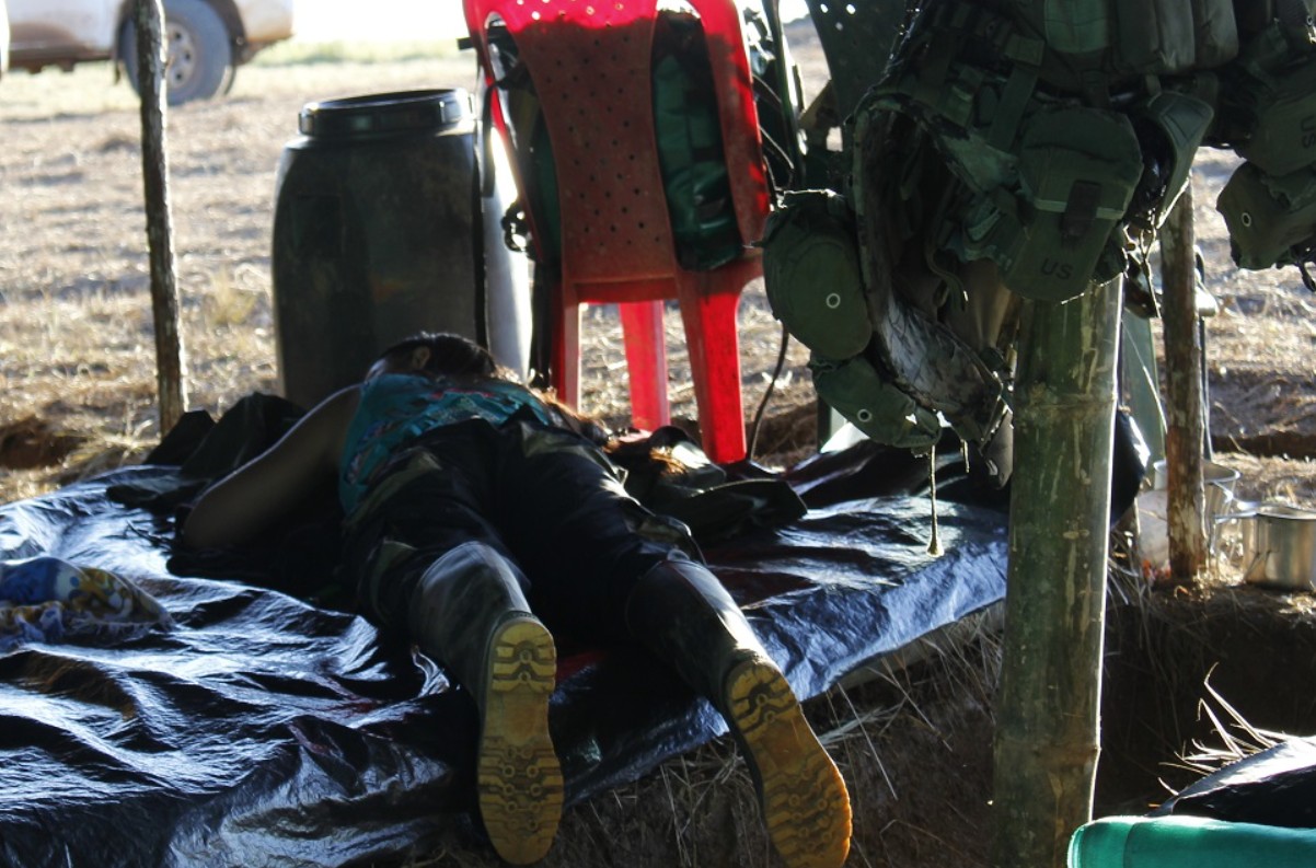 Adolescente reclutada por las Farc se enfrentó a tiros con sus captores para escapar