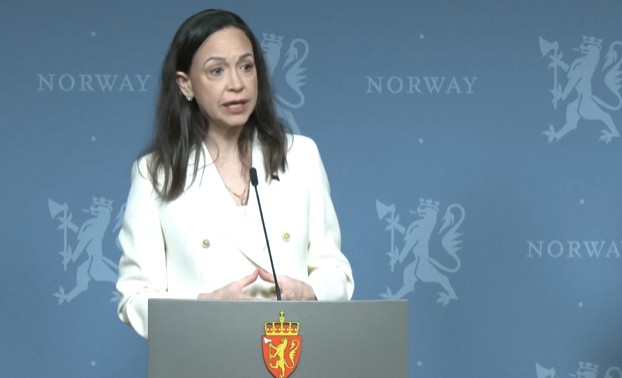 En Venezuela “todo el que quiere decir la verdad está en peligro”: Maria Corina Machado desde Oslo