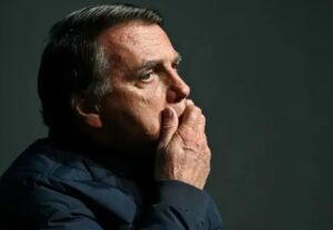 Por hipo recurrente fue intervenido expresidente Bolsonaro