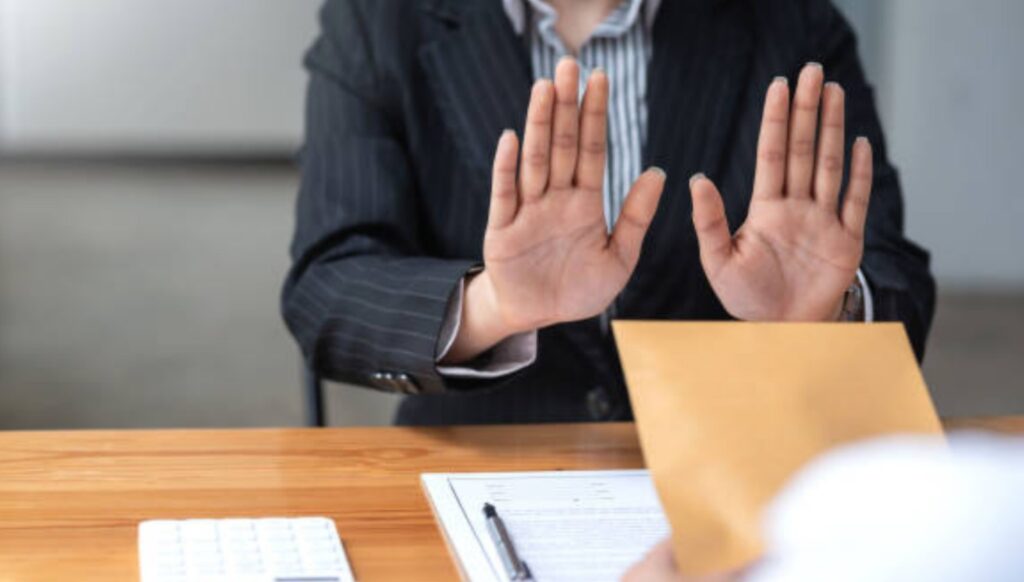 Despidos masivos en el Dapre: al menos 30 personas declaradas insubsistentes