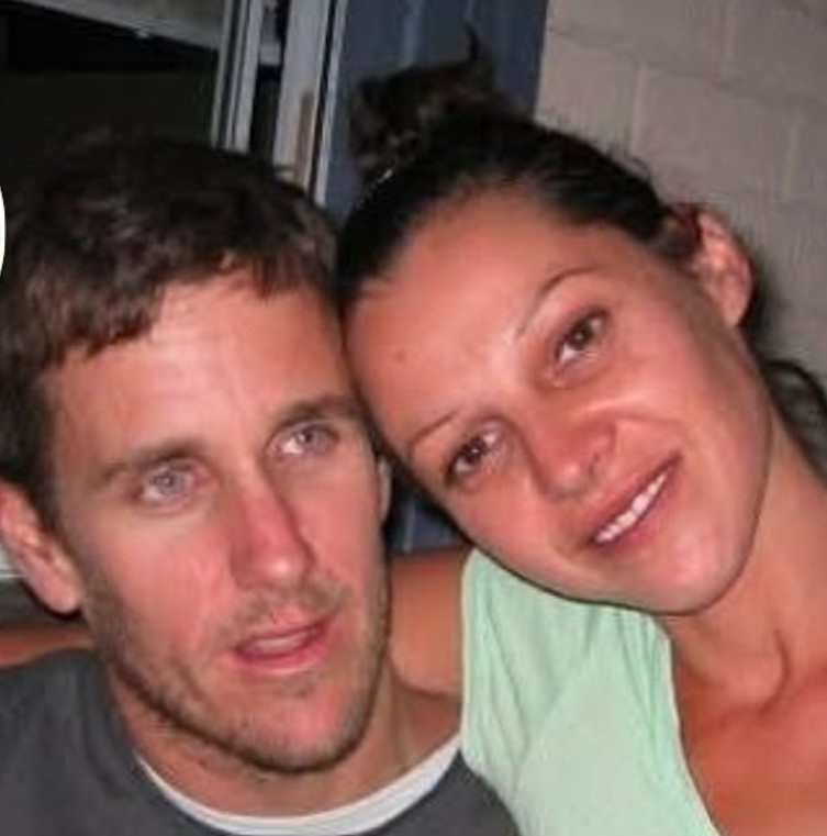 Tragedia familiar: padres asesinan a sus hijos con autismo y luego se suicidan