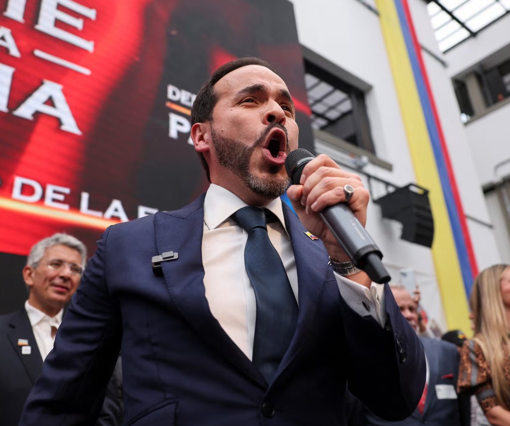 Trabajador fue despedido por defender a Abelardo de la Espriella en redes sociales ¿El 'tigre' lo contratará?