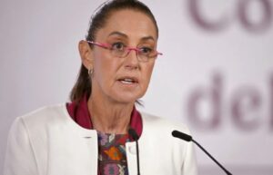 Claudia Sheinbaum llama a la calma por disturbios en 14 estados de México, tras muerte de 'El Mencho'
