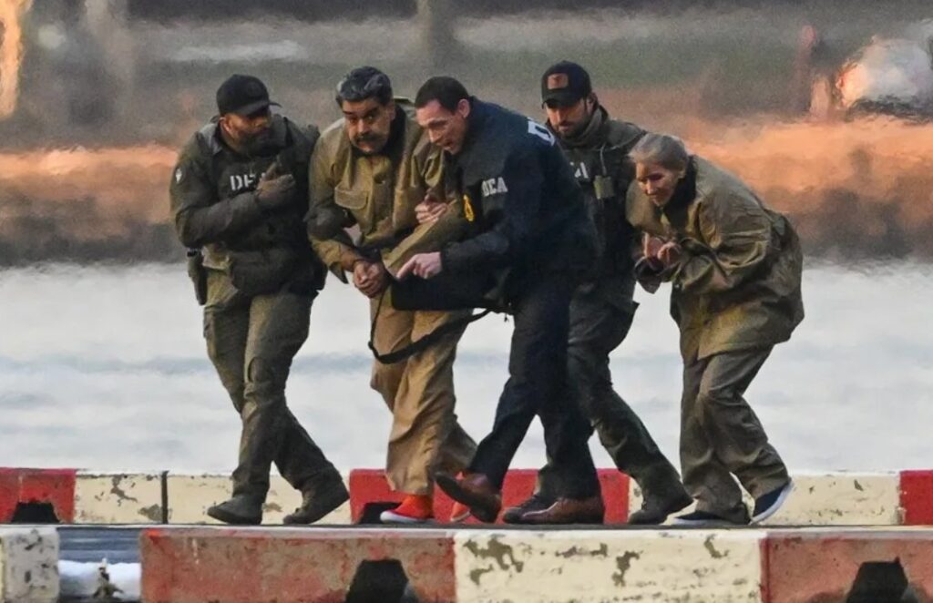 Maduro comienza a enredar su juicio en Nueva York