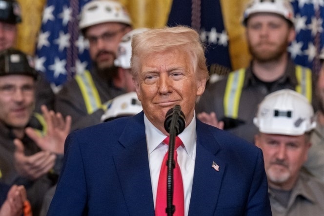 Trump afirma que la guerra contra Irán está “prácticamente terminada” tras ofensiva conjunta con Israel