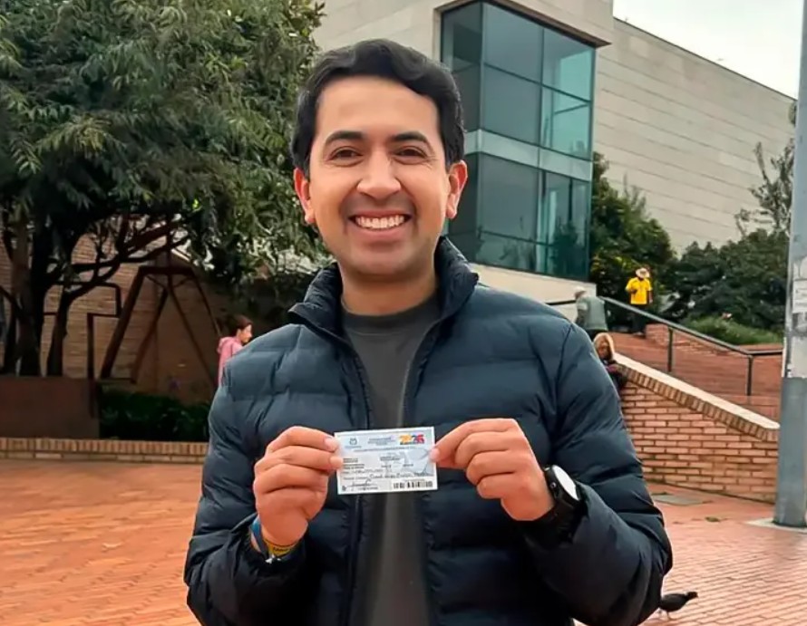 Daniel Briceño, el congresista más votado de Bogotá que promete ser una voz incómoda para el gobierno de turno