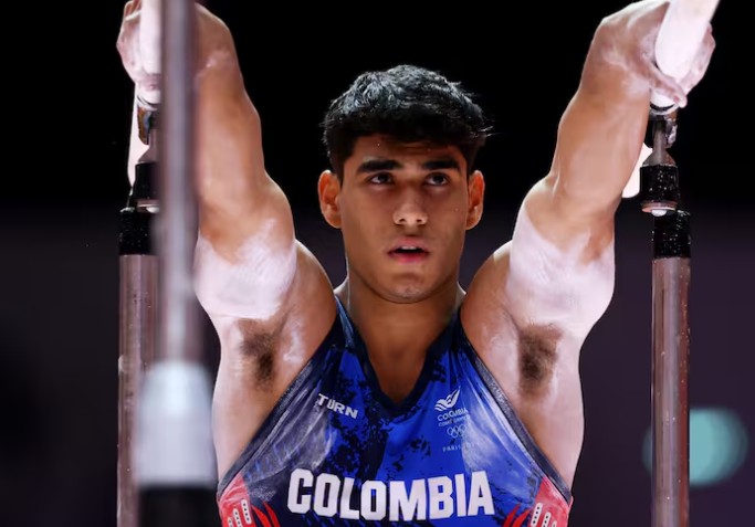 Ángel Barajas se corona con oro en la Copa Mundo de Gimnasia de Azerbaiyán
