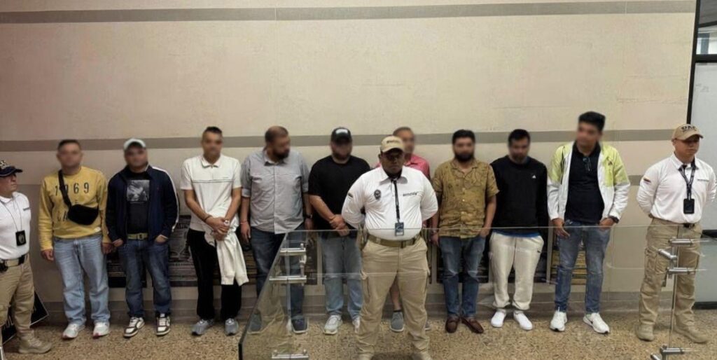 Migración Colombia impide el ingreso a 10 extranjeros por presunto turismo sexual en aeropuerto de Rionegro