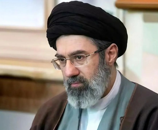 Mojtaba Jamenei asume la jefatura suprema de Irán en medio de una escalada bélica