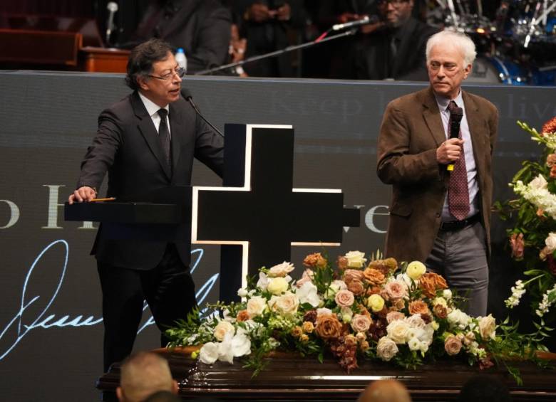 Gustavo Petro prolongó su intervención en el funeral de Jesse Jackson y generó incomodidad en Chicago