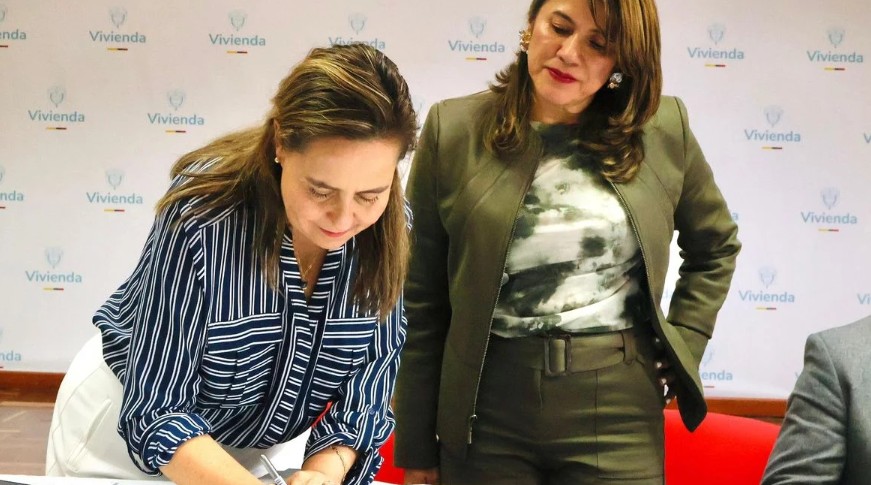 Gobierno presenta nuevo marco tarifario para el agua: así cambiarán los cobros en acueducto y alcantarillado