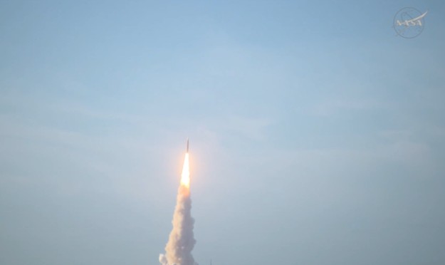 ¡Artemis II despegó con éxito! La NASA marca un hito histórico en la vuelta a la Luna con su primera misión tripulada en 50 años