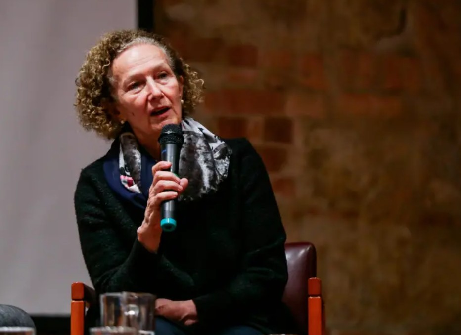 Gobierno confirma que diálogos con el ELN siguen suspendidos y busca dejar bases para próxima administración