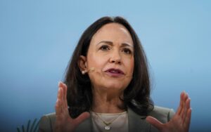 María Corina Machado responde a cuestionamientos de Petro contra oposición venezolana