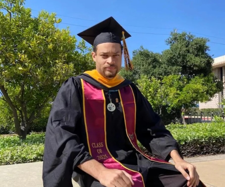 Quién es Cole Tomas Allen: el hombre que protagonizó el tiroteo en la cena de corresponsales en Washington