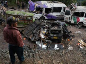 Atentado terrorista en Cauca iba dirigido al Ejército pero víctimas fueron civiles, según reportes oficiales