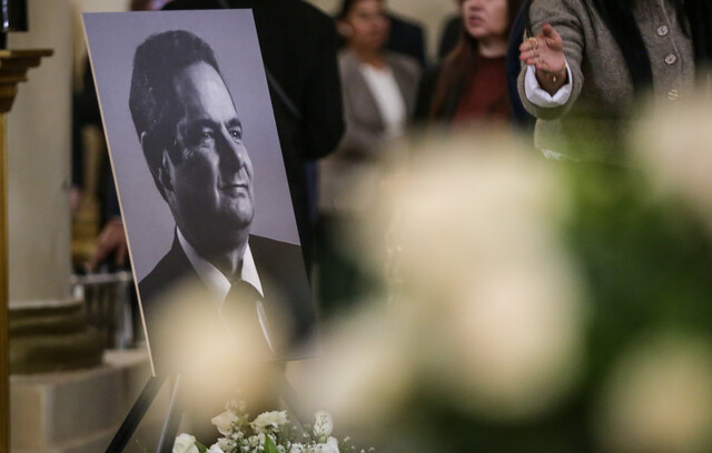 Último adiós a Germán Vargas Lleras: líderes políticos y familiares despidieron al exvicepresidente en la Catedral Primada
