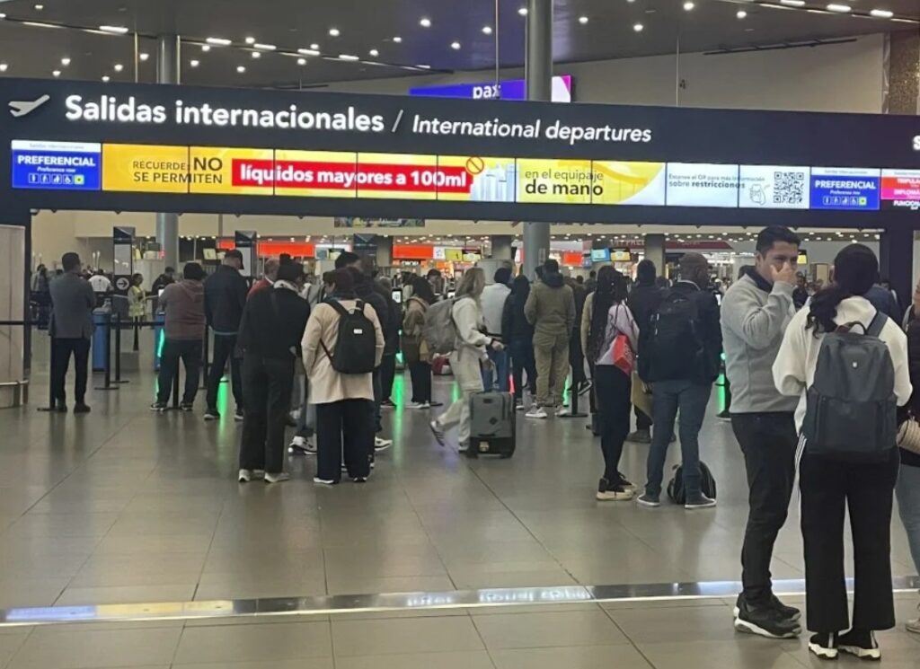 El drama que viven más de 200 pasajeros que partieron en un vuelo de El Dorado y están atrapados en Venezuela