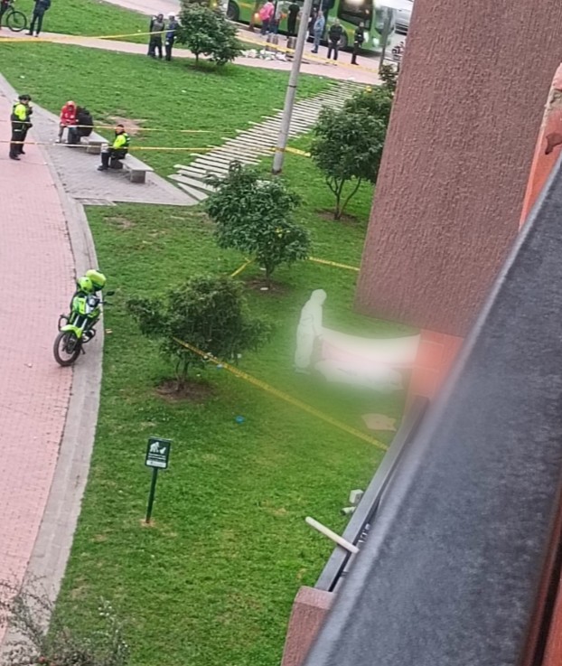 Tragedia en Bogotá: niño de 5 años murió al caer de un piso 15 en Fontibón