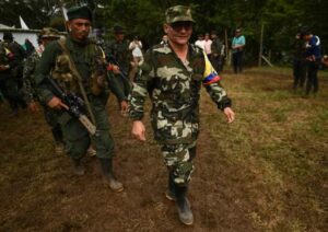 Fuerzas Militares refuerzan ofensiva contra disidencias de Iván Mordisco