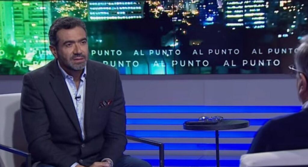 Giovanni Celis: Quién es y cuál es la carrera del periodista implicado en presunto caso de abuso denunciado