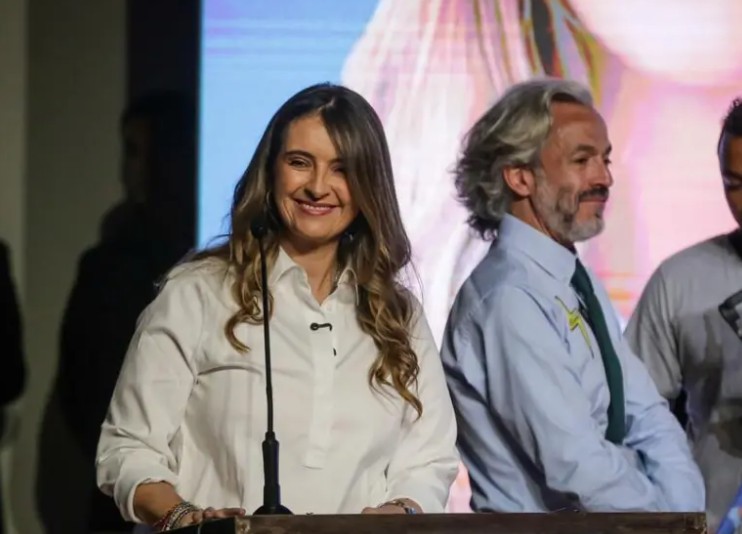 Paloma Valencia respalda a Abelardo de la Espriella y convoca a “derrotar a Cepeda”